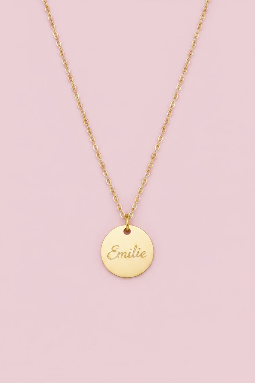 Collier Médaillon Gravé ♥️